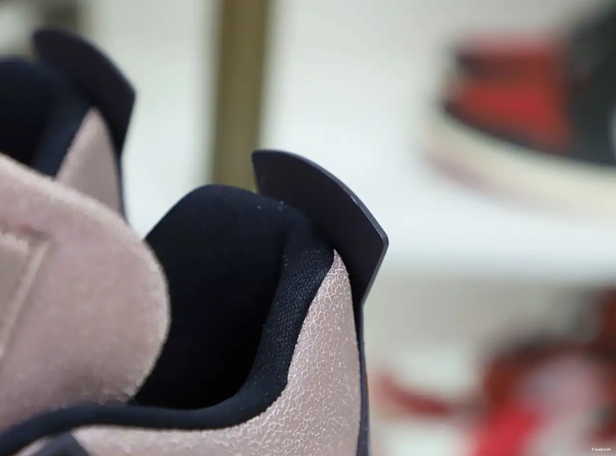 4 RETRO HAZE' 'TAUPE AIR JORDAN 0605